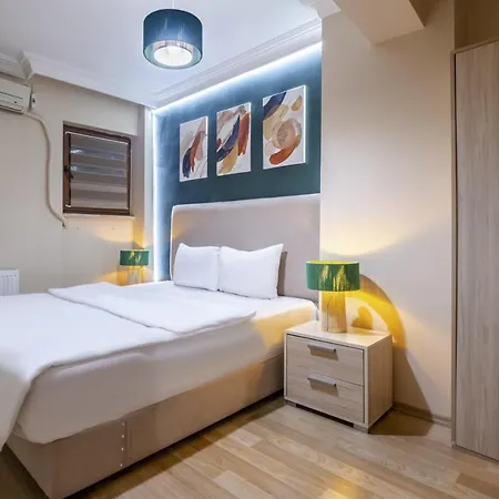 Colorful Modern Flat With View 5-min Walk To Istiklal Avenue In Beyoglu Apartment Istanbul