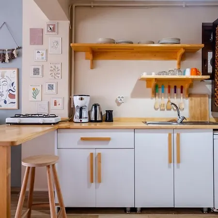 Апартаменты Colorful Modern Flat With View 5-min Walk To Istiklal Avenue In Beyoglu
